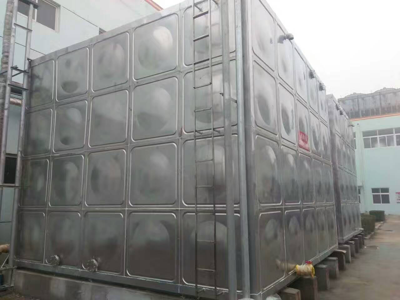 養豬場為什么需要不銹鋼水箱